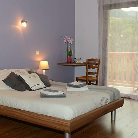 Lauz'Oustal Bed & Breakfast Montrodat Exterior photo